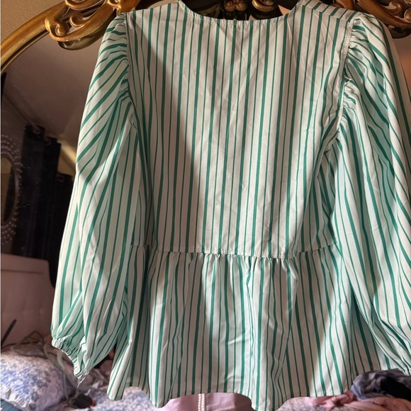 Green Striped Women's bow tie front  Top - Picture 5 of 8